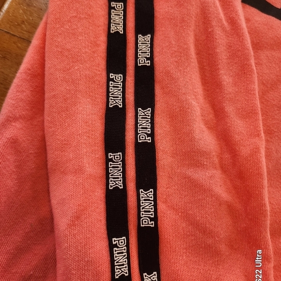 Victoria's Secret Pink and Black Oversized Sweatshirt - Picture 3 of 5